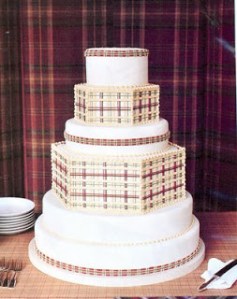 Aye, a fine cake for a wee lass!